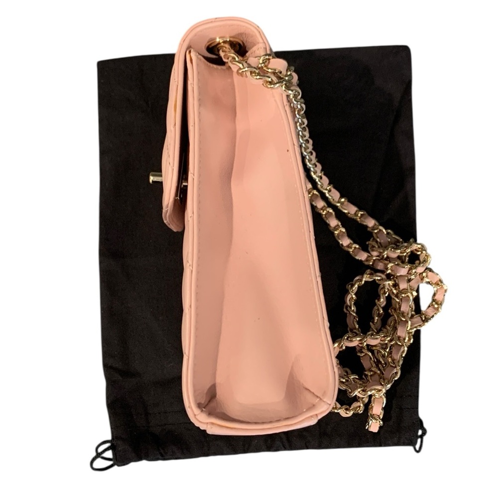 🆕 Chanel Style Peach Leather Pearl Crush Chain Phone Holder Bag 🆕 - Picture 10 of 14